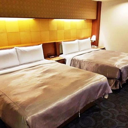 Jing Jing Holiday Hotel Гаосюн Экстерьер фото